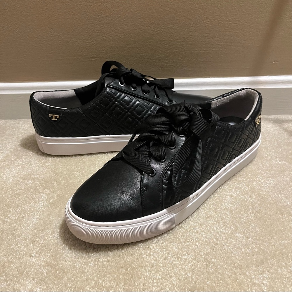 Tory Burch Marion Quilted Leather Low-Top Sneakers in Black